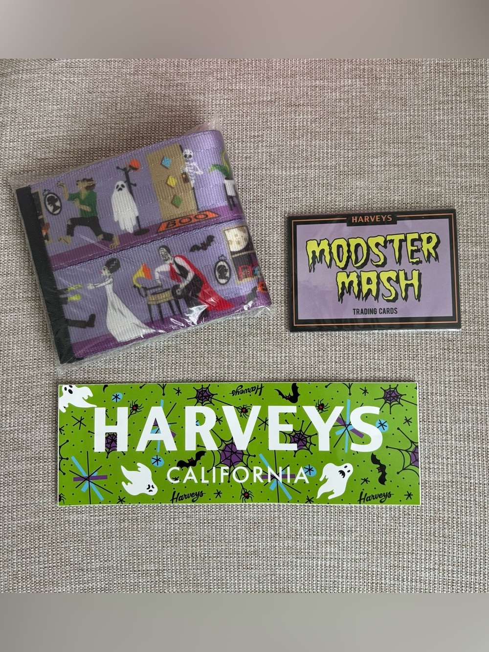NWT Harveys Modster Mash Boyfriend Wallet Billfold Halloween Monsters